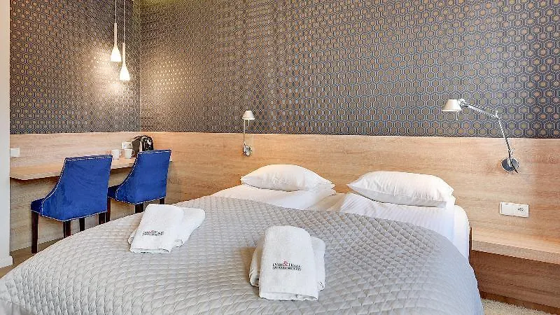 Dom & House Apartments Old Town Tartaczna グダニスク