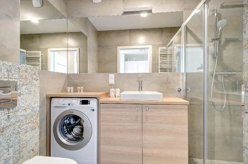 Dom & House Apartments Old Town Tartaczna グダニスク